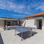 Semesterbostad Ani By Interhome
