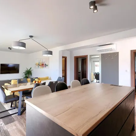 Vakantiehuis Ani By Interhome