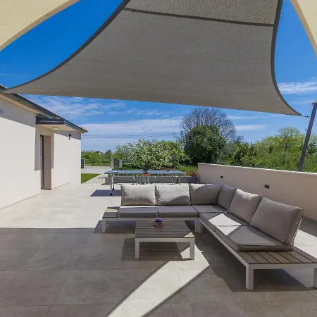 Ani By Interhome Vakantiehuis Ližnjan